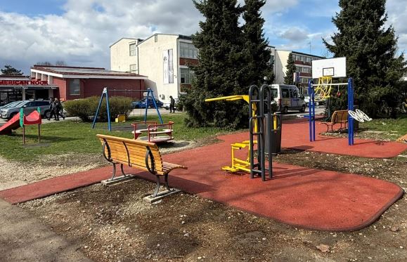 Dječje igralište za osobe s invaliditetom