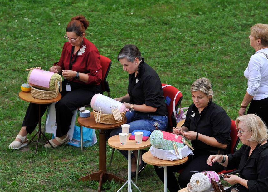 30. Međunarodni festival čipke